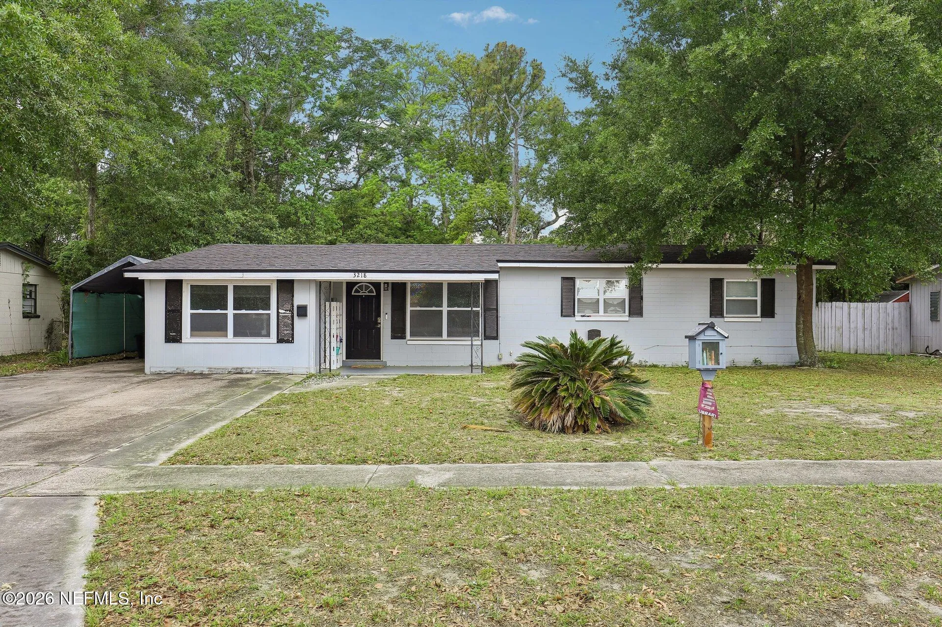 3218 Dalehurst Drive W Jacksonville FL 32277