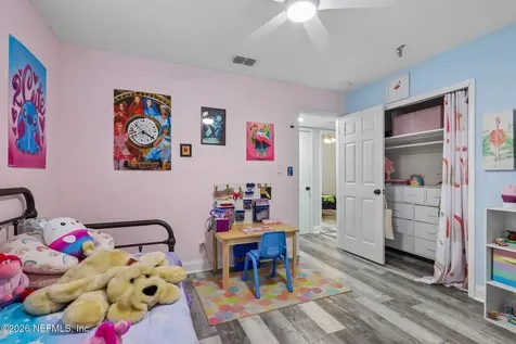 3218 Dalehurst Drive W Jacksonville FL 32277