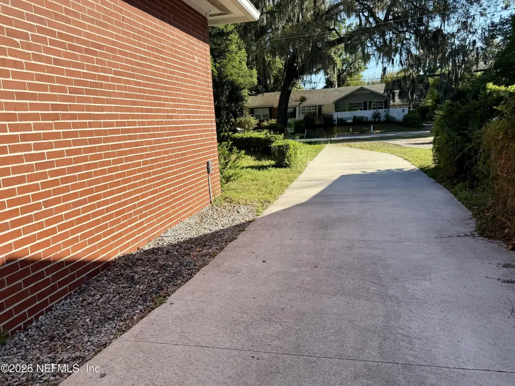 351 University Boulevard N Jacksonville FL 32211
