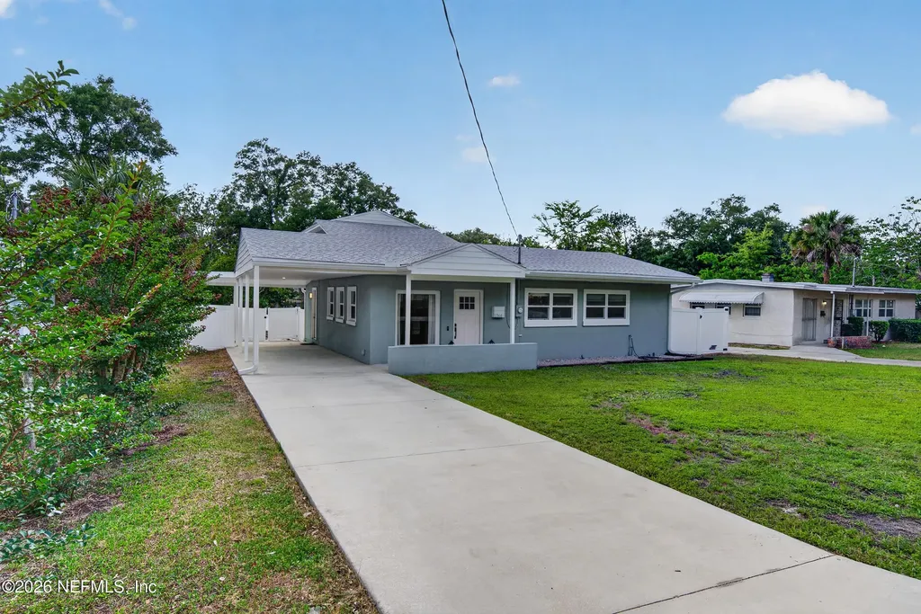 1364 Domas Drive Jacksonville FL 32211