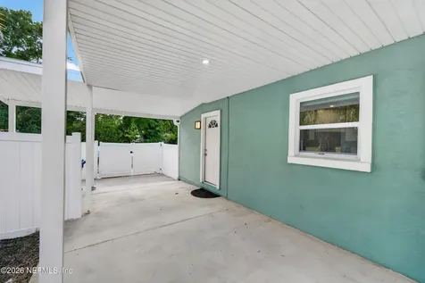 1364 Domas Drive Jacksonville FL 32211