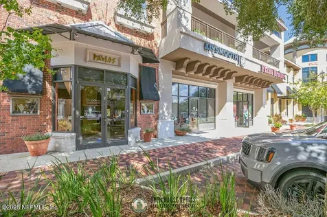9823 Tapestry Park Circle Jacksonville FL 32246