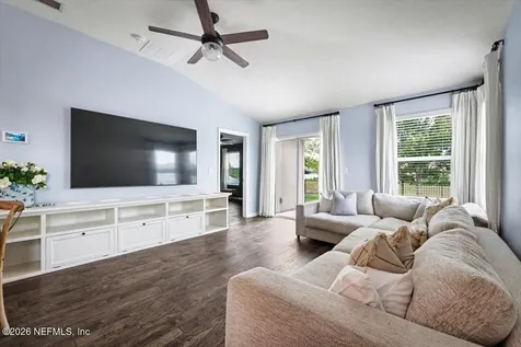 2867 Sunrise Creek Road Green Cove Springs FL 32043
