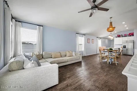 2867 Sunrise Creek Road Green Cove Springs FL 32043