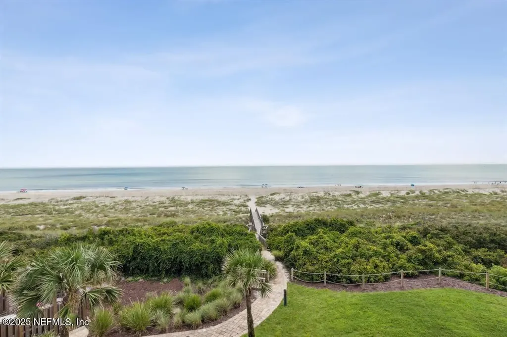 223 Sandcastles Court Fernandina Beach FL 32034