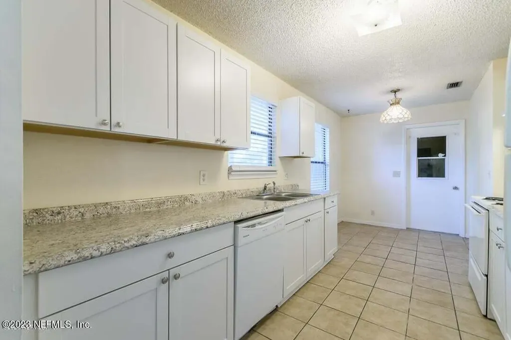 13101 Premium Road Jacksonville FL 32225