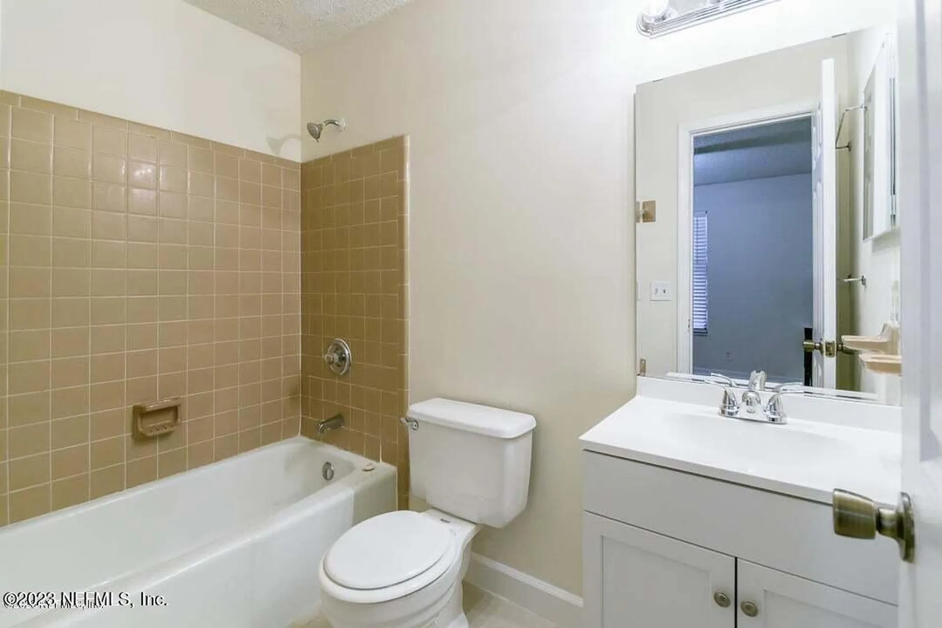 13101 Premium Road Jacksonville FL 32225