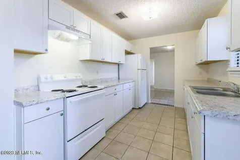 13101 Premium Road Jacksonville FL 32225