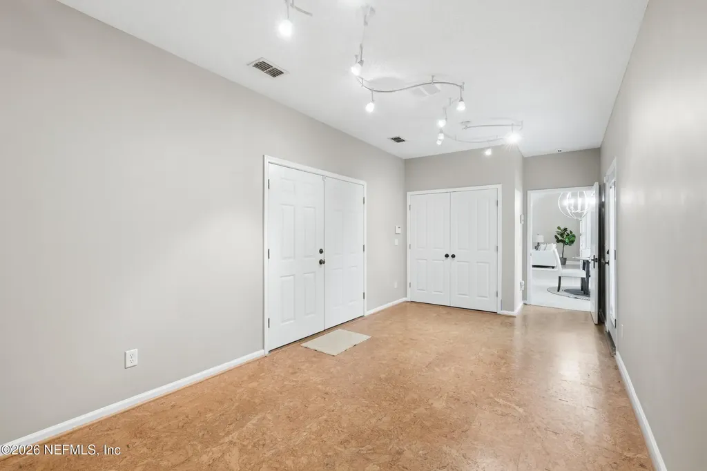 1124 Victory Lake Dr. Drive Jacksonville FL 32221