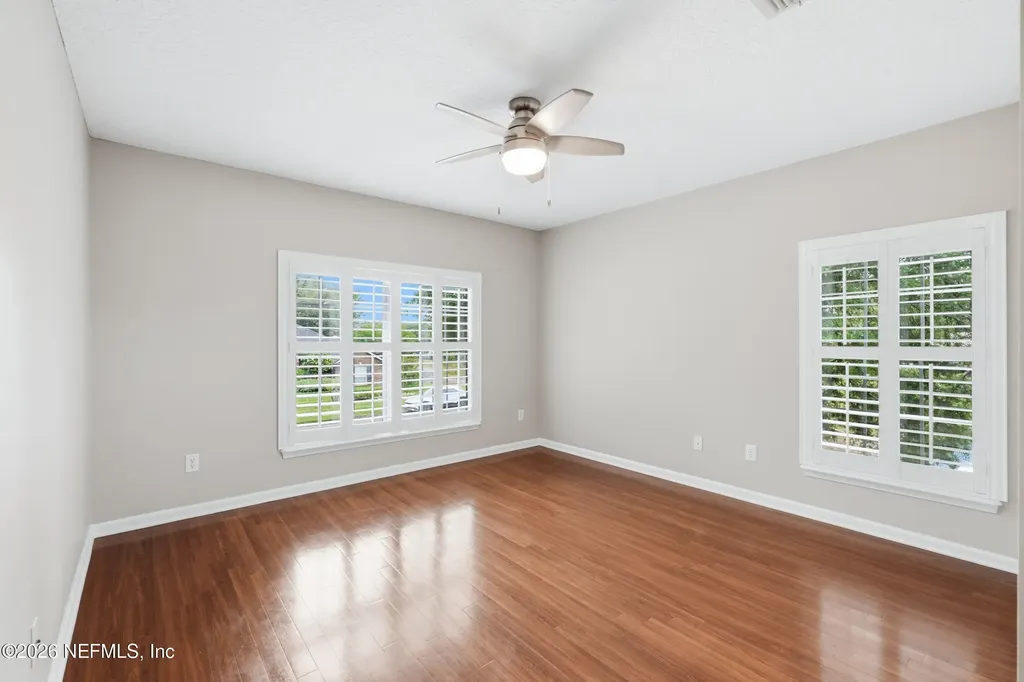 1124 Victory Lake Dr. Drive Jacksonville FL 32221