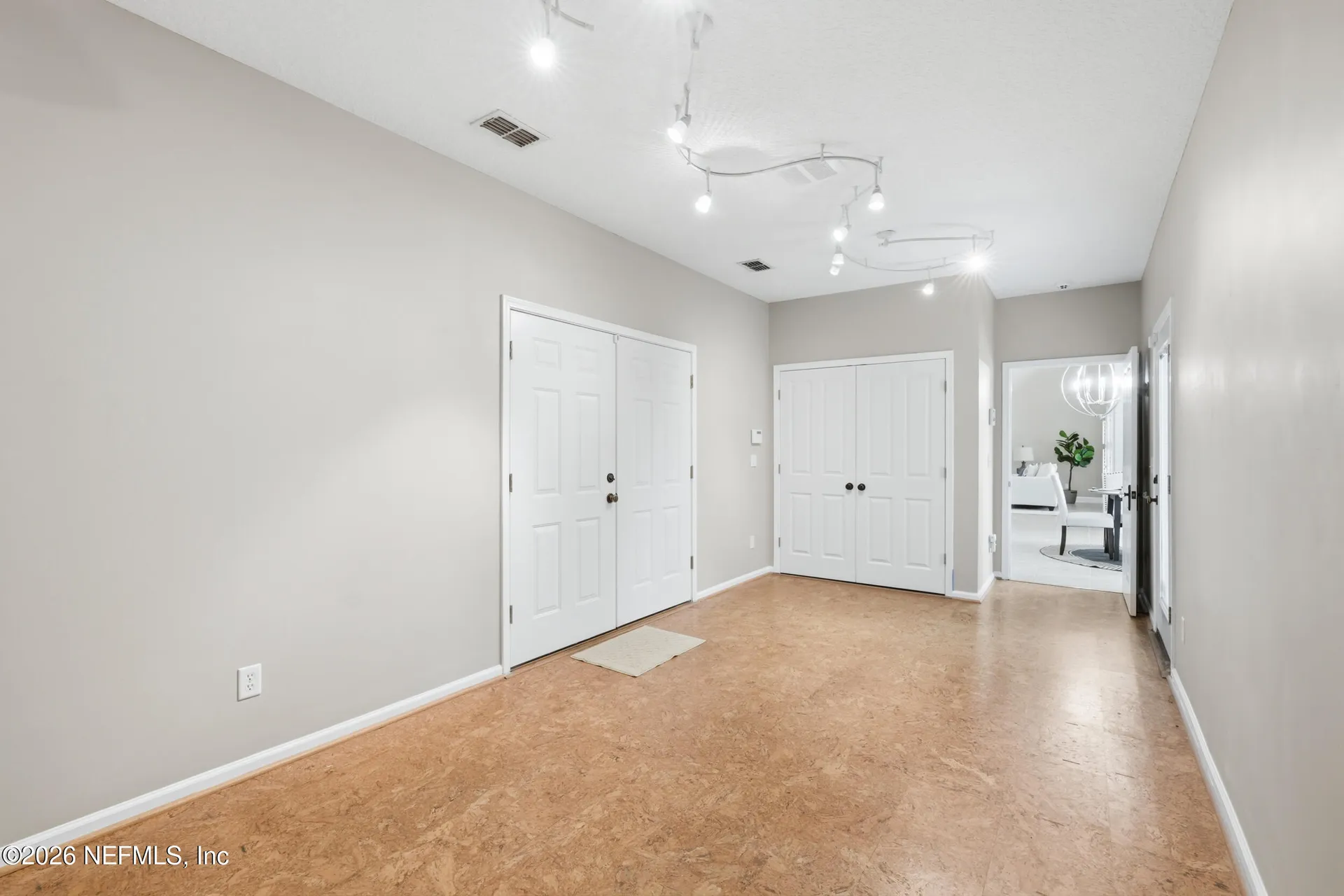 1124 Victory Lake Dr. Drive Jacksonville FL 32221