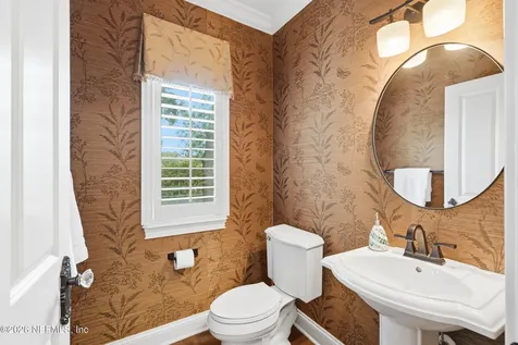 1124 Victory Lake Dr. Drive Jacksonville FL 32221