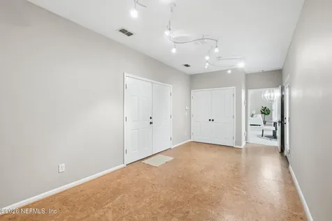 1124 Victory Lake Dr. Drive Jacksonville FL 32221