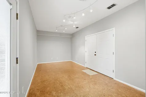 1124 Victory Lake Dr. Drive Jacksonville FL 32221