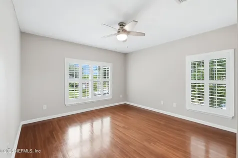 1124 Victory Lake Dr. Drive Jacksonville FL 32221