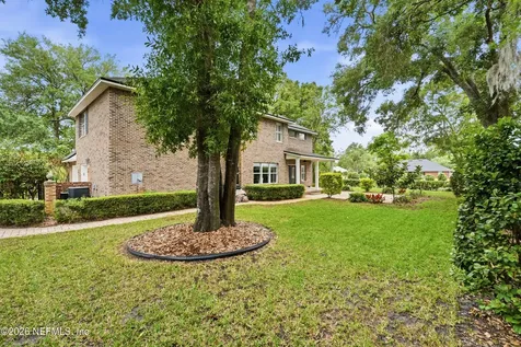 1124 Victory Lake Dr. Drive Jacksonville FL 32221
