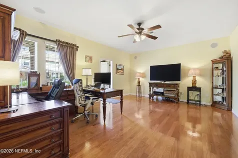 4286 Studio Park Avenue Jacksonville FL 32216