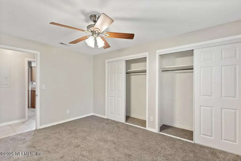 1618 El Camino Road Jacksonville FL 32216