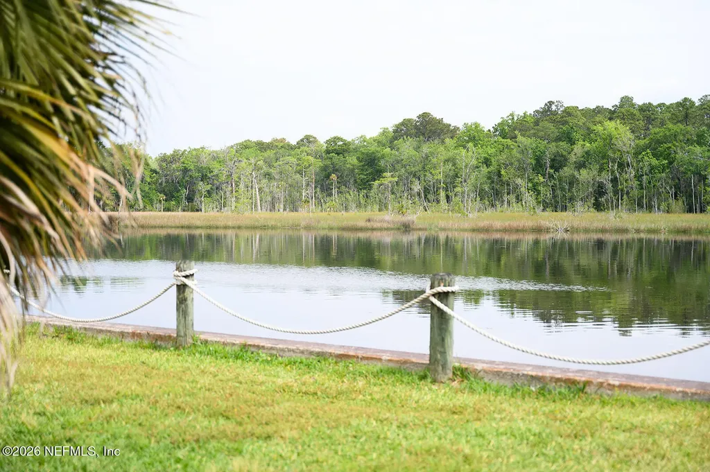 1618 El Camino Road Jacksonville FL 32216