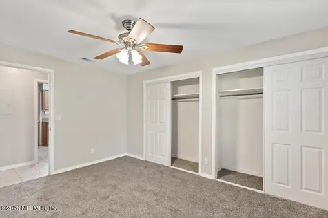 1618 El Camino Road Jacksonville FL 32216