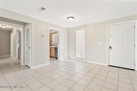 1618 El Camino Road Jacksonville FL 32216