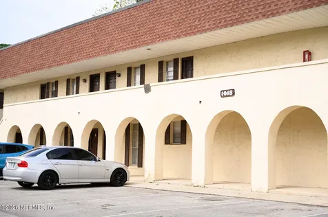 1618 El Camino Road Jacksonville FL 32216