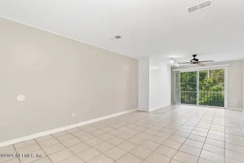 1618 El Camino Road Jacksonville FL 32216