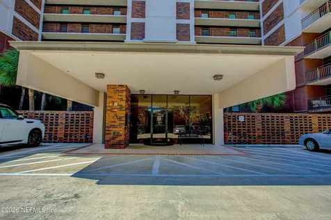 6000 San Jose Boulevard Jacksonville FL 32217