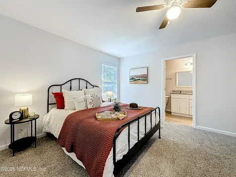 2432 W Edgewood Avenue Jacksonville FL 32209
