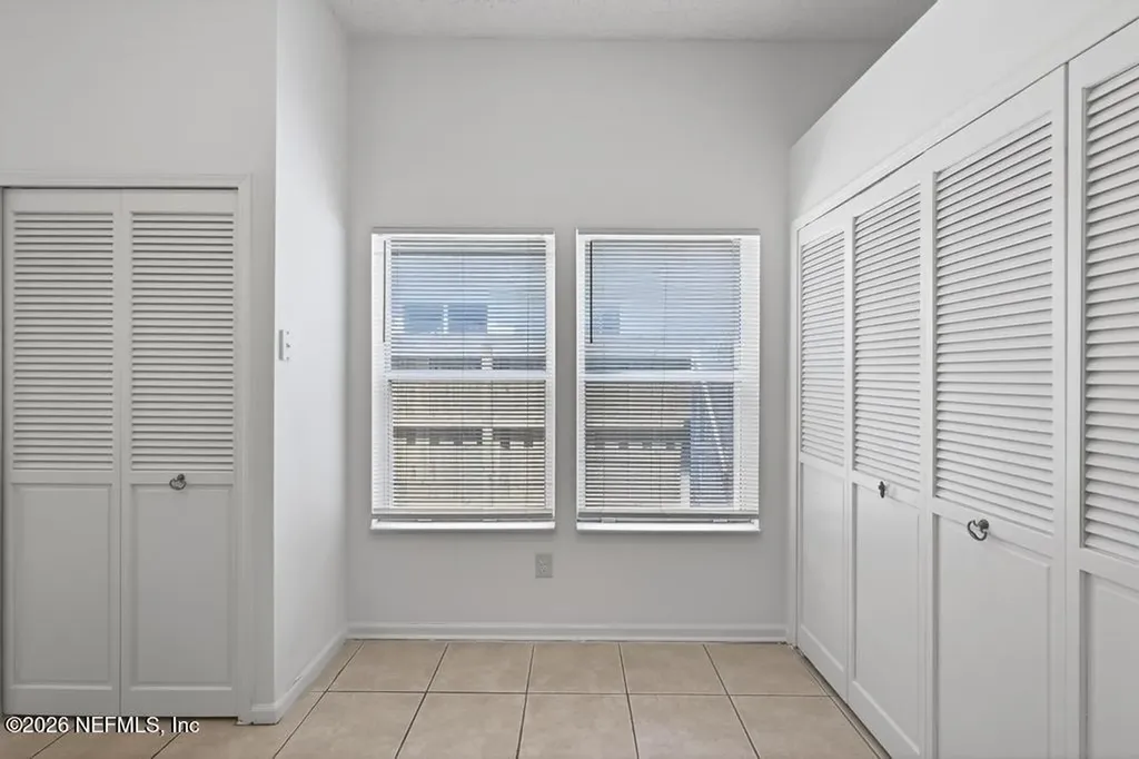 2032 Street Martins Drive W Jacksonville FL 32246