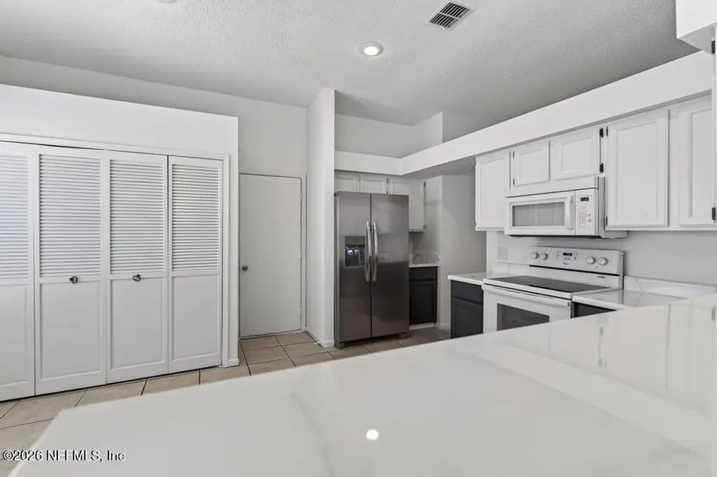 2032 Street Martins Drive W Jacksonville FL 32246
