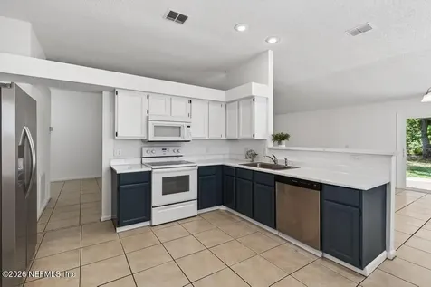 2032 Street Martins Drive W Jacksonville FL 32246