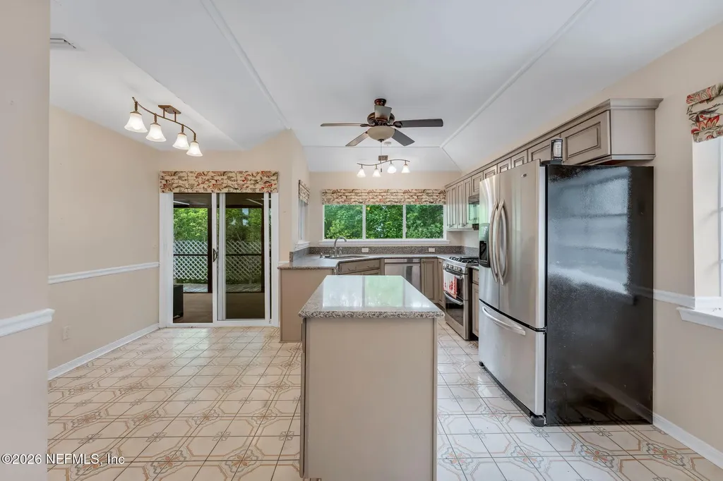 1826 Tierra Verde Drive Atlantic Beach FL 32233