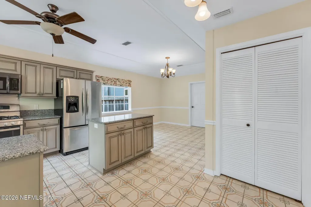 1826 Tierra Verde Drive Atlantic Beach FL 32233