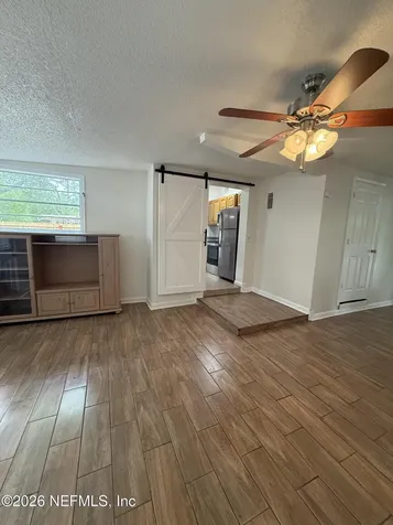 909 La Marche Drive Jacksonville FL 32205