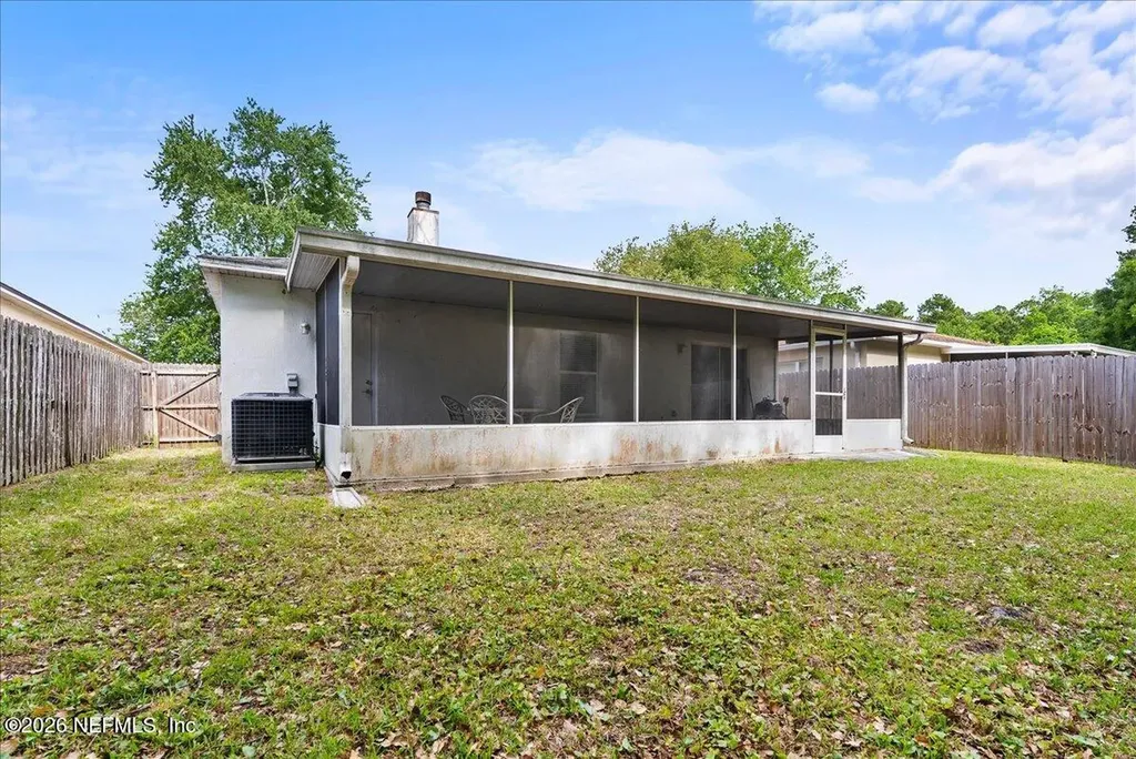 2675 R S Bailey Drive Drive E Jacksonville FL 32246