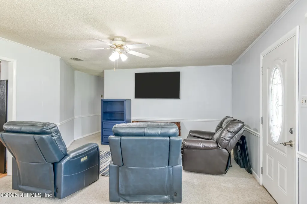 104 Heidt Lane Palatka FL 32177