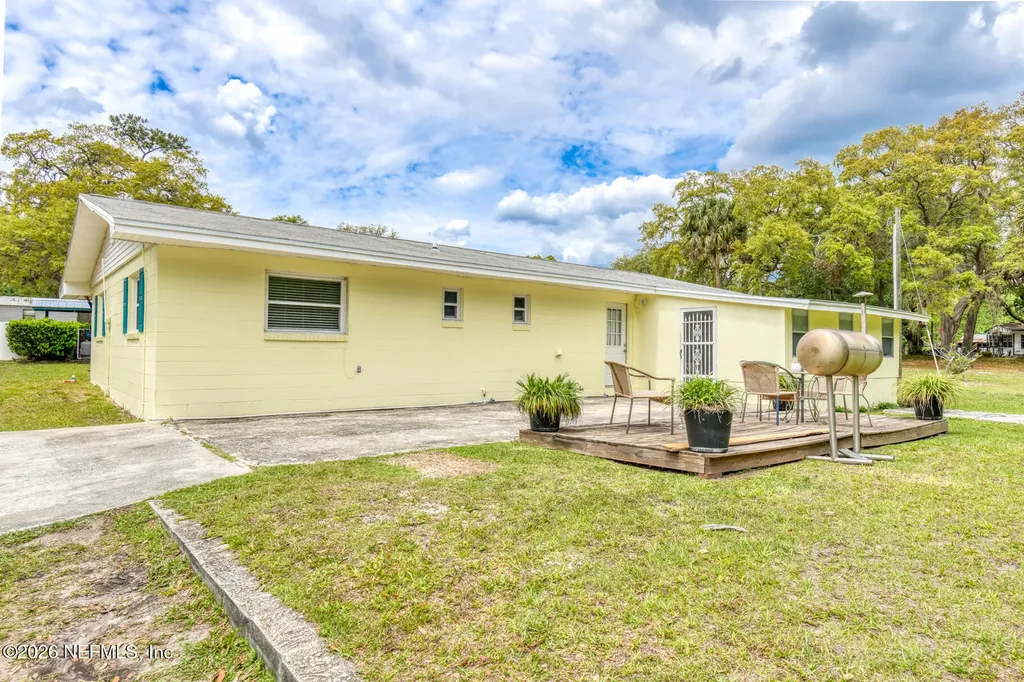104 Heidt Lane Palatka FL 32177