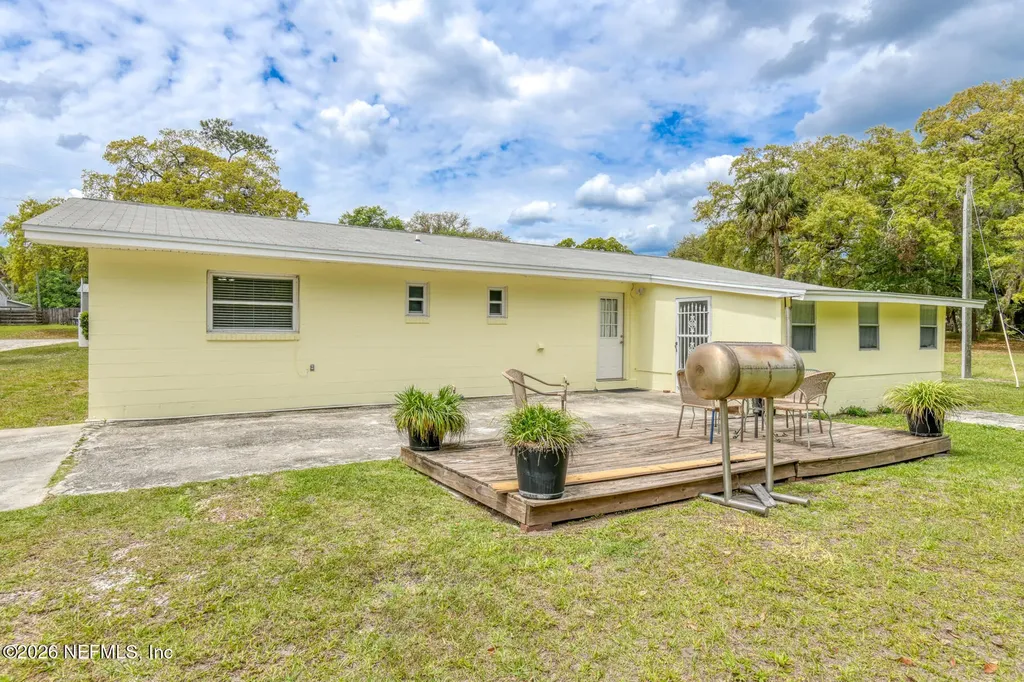 104 Heidt Lane Palatka FL 32177