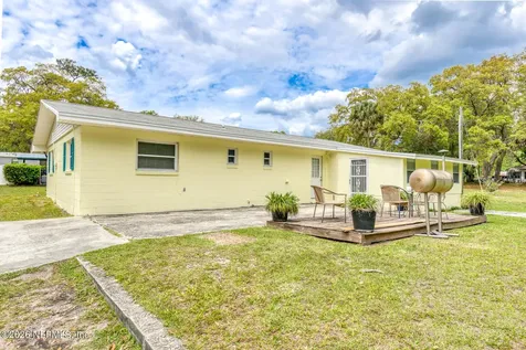 104 Heidt Lane Palatka FL 32177