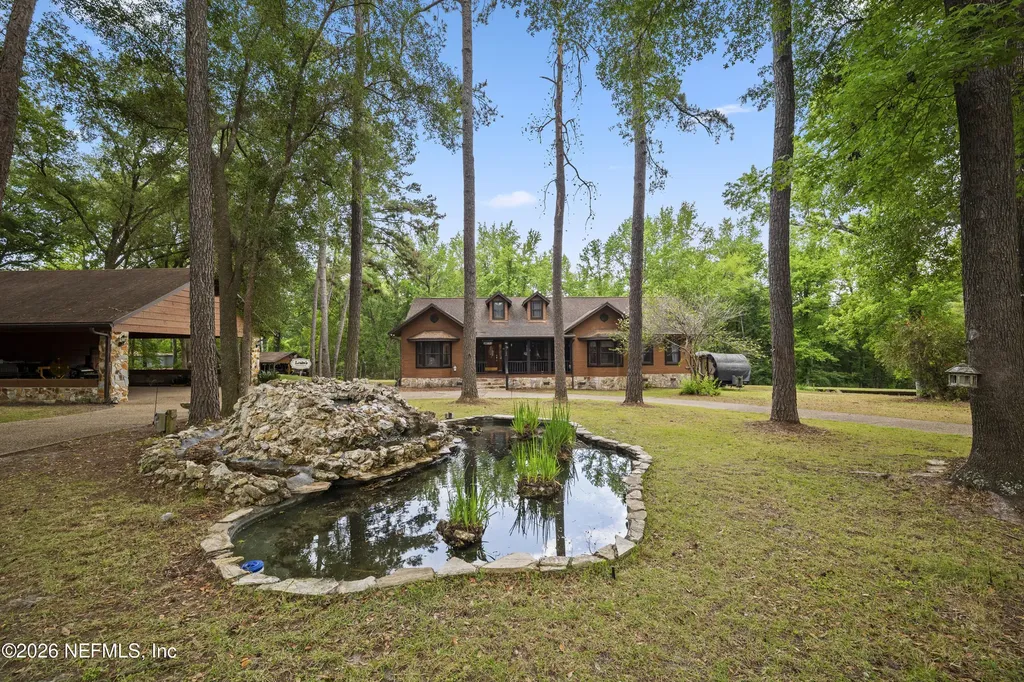 6967 Sharron Road Green Cove Springs FL 32043