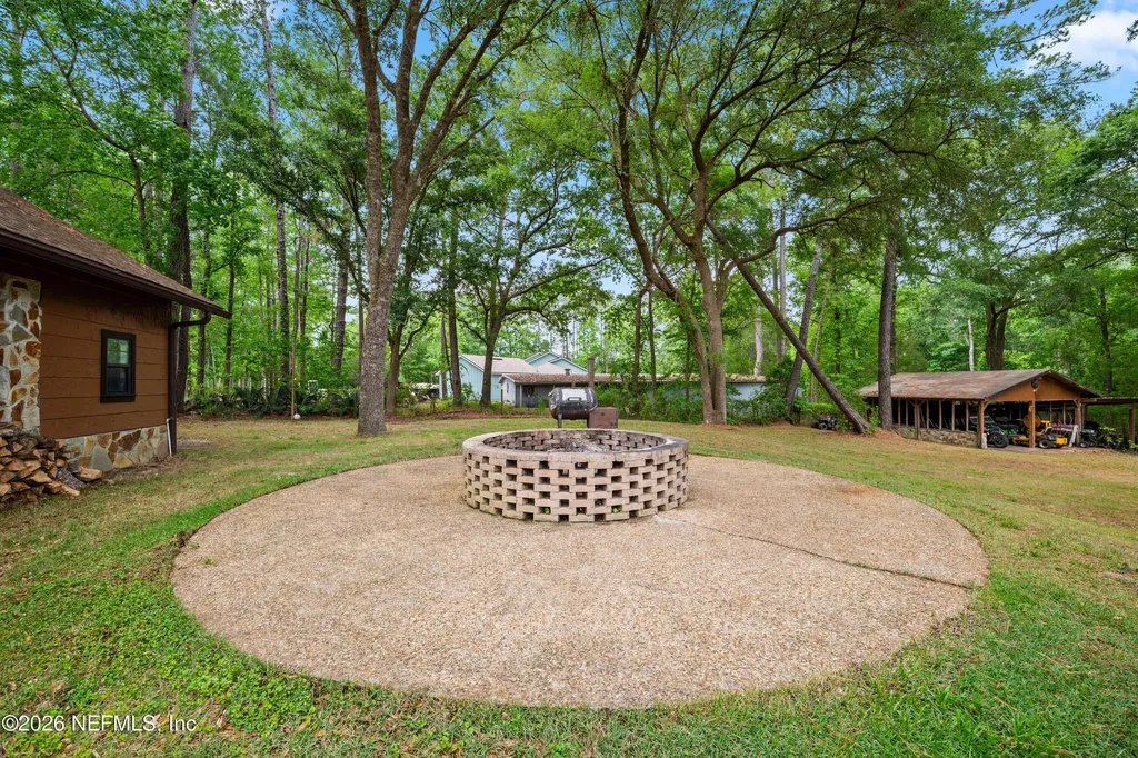 6967 Sharron Road Green Cove Springs FL 32043