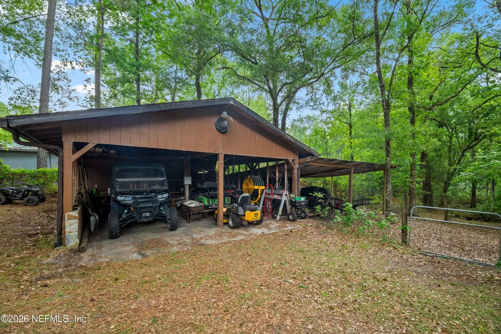 6967 Sharron Road Green Cove Springs FL 32043