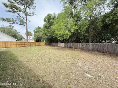 8326 Cross Timbers Drive W Jacksonville FL 32244