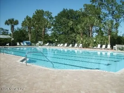 8326 Cross Timbers Drive W Jacksonville FL 32244