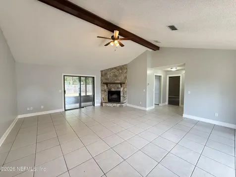 8326 Cross Timbers Drive W Jacksonville FL 32244