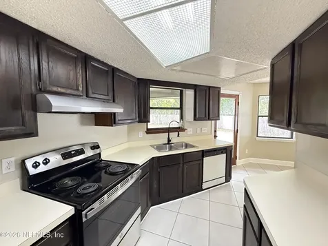 8326 Cross Timbers Drive W Jacksonville FL 32244