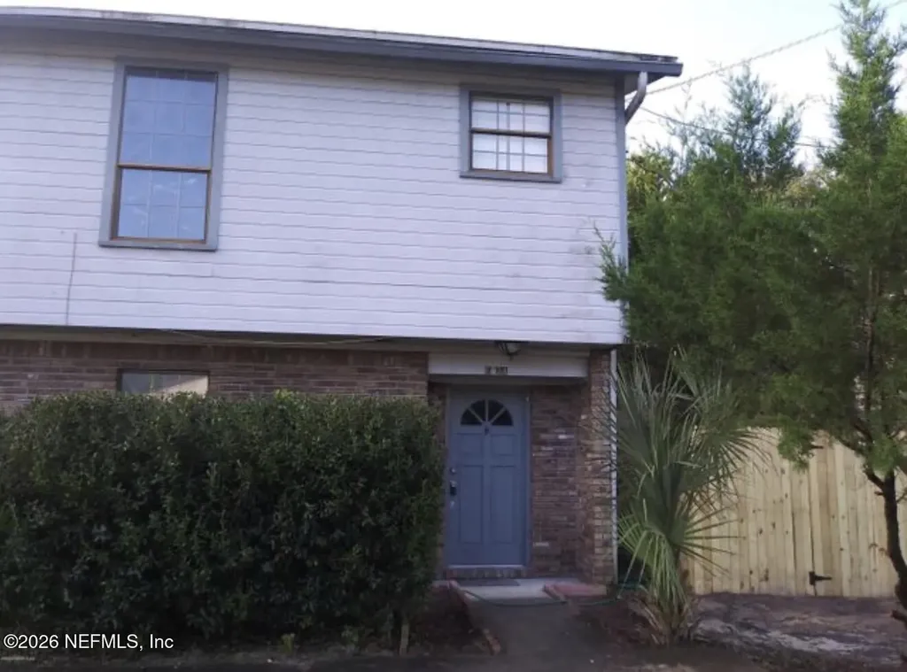 6024 Du-clay Road Jacksonville FL 32244