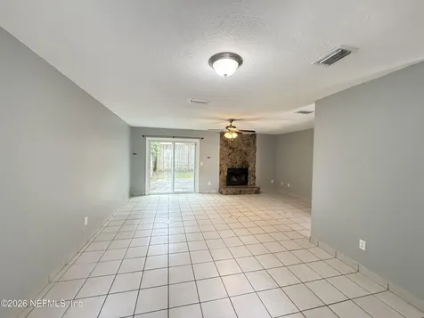 6024 Du-clay Road Jacksonville FL 32244