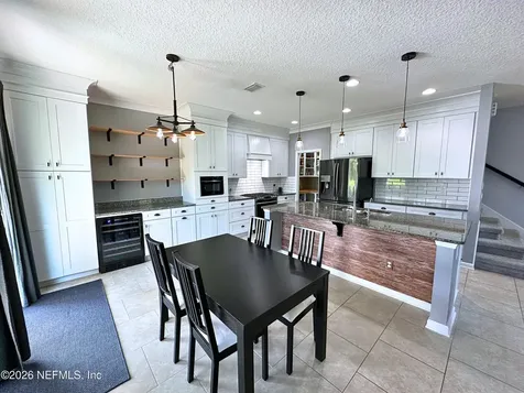 7048 Rosabella Circle Jacksonville FL 32258